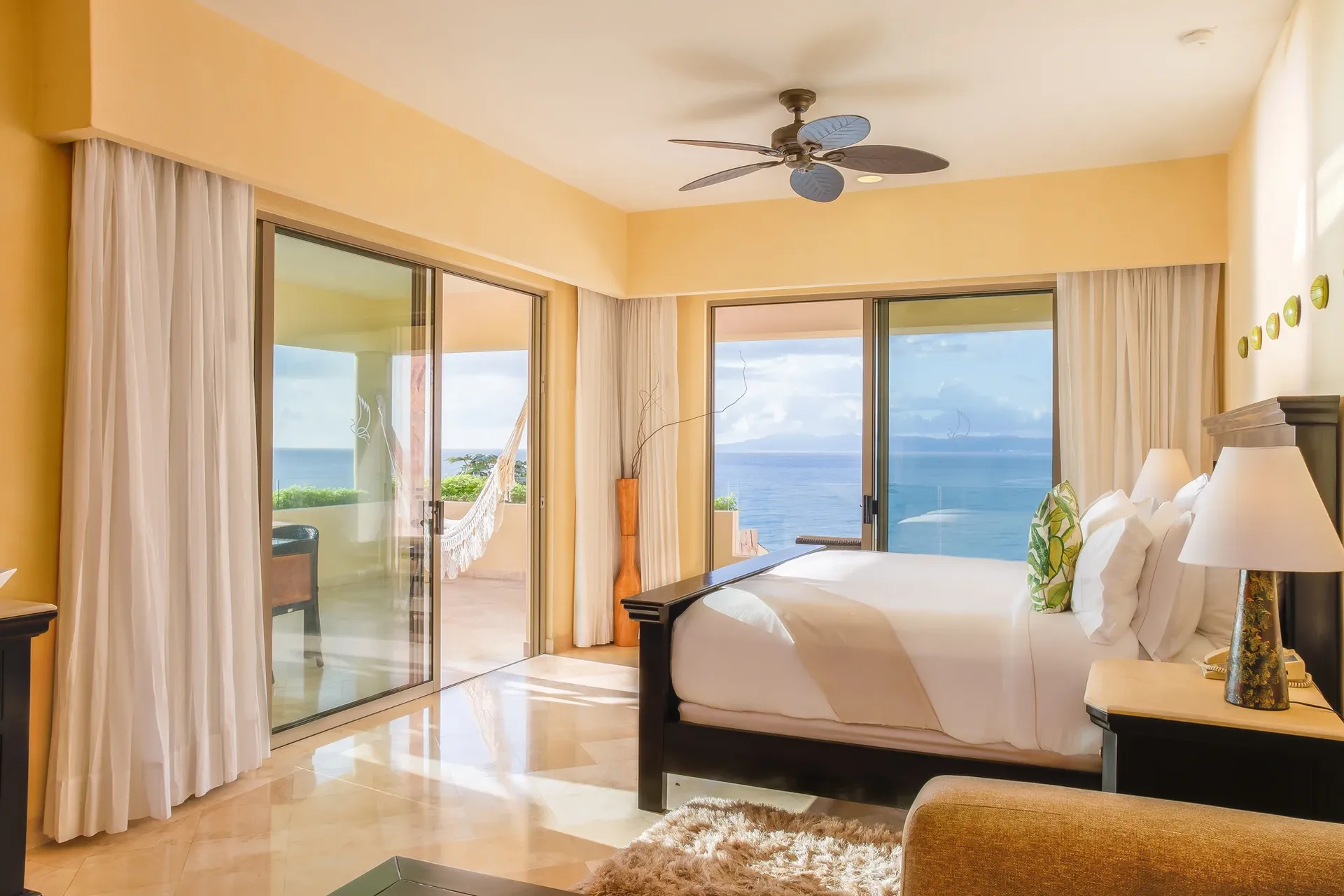Garza Blanca Puerto Vallarta - suite honeymoon ocean front