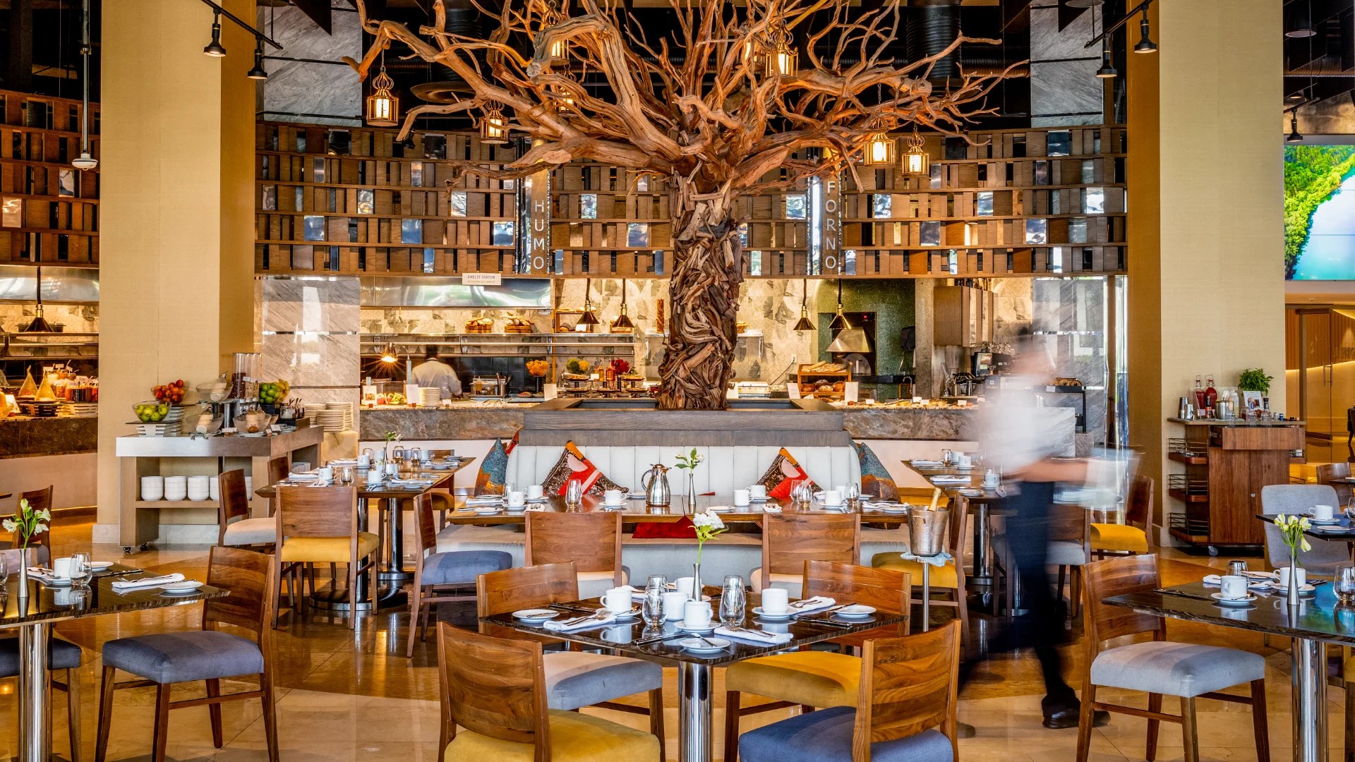 gourmet-hall-gbcn-hero