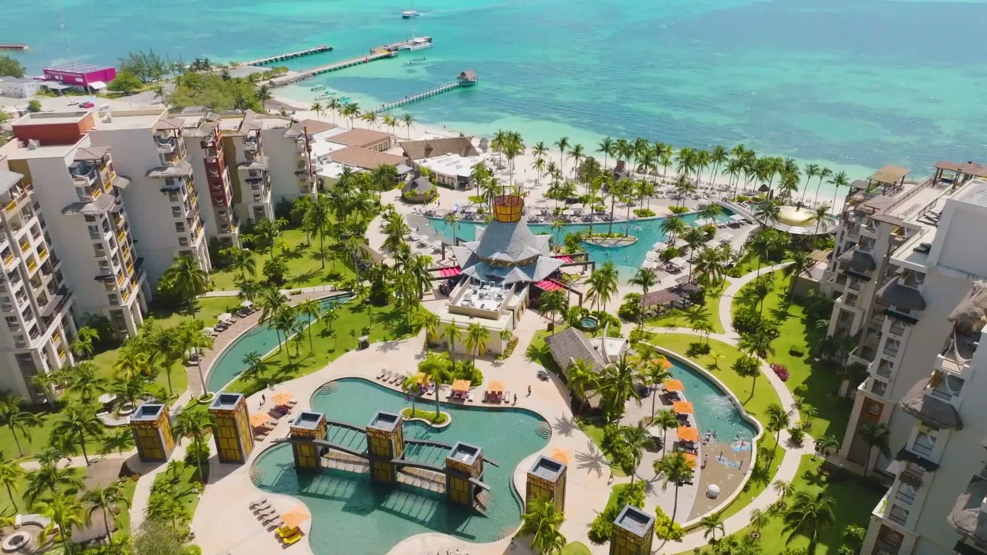 villa del palmar cancun poster