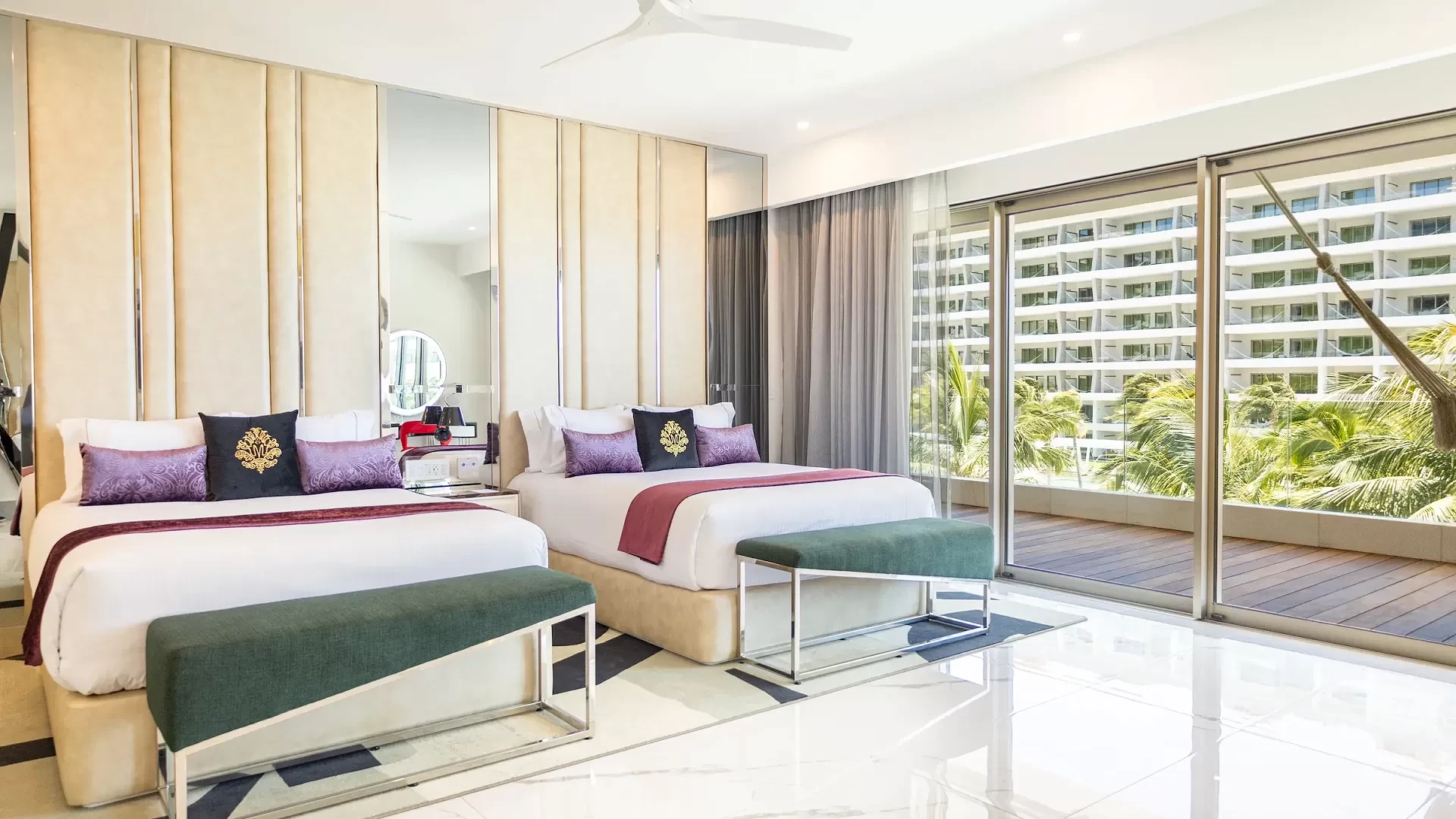 MSCN Mousai Ultra two Bedroom Master Suite 10