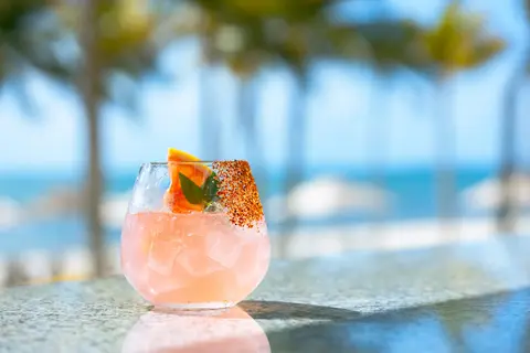 Hotel Mousai Cancun - Pool Bar