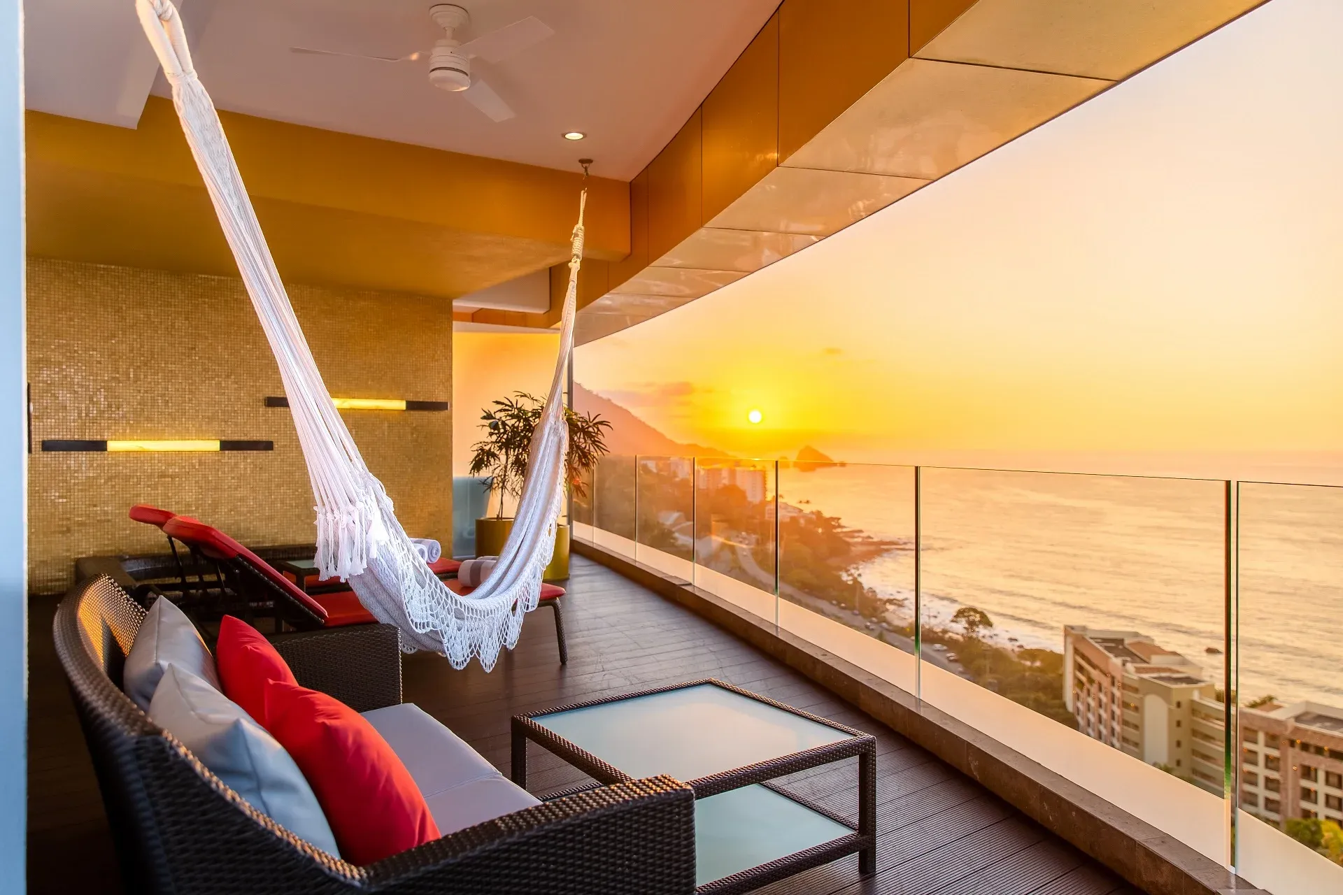 corner-suite-north-hotel-mousai-puerto-vallarta-hd