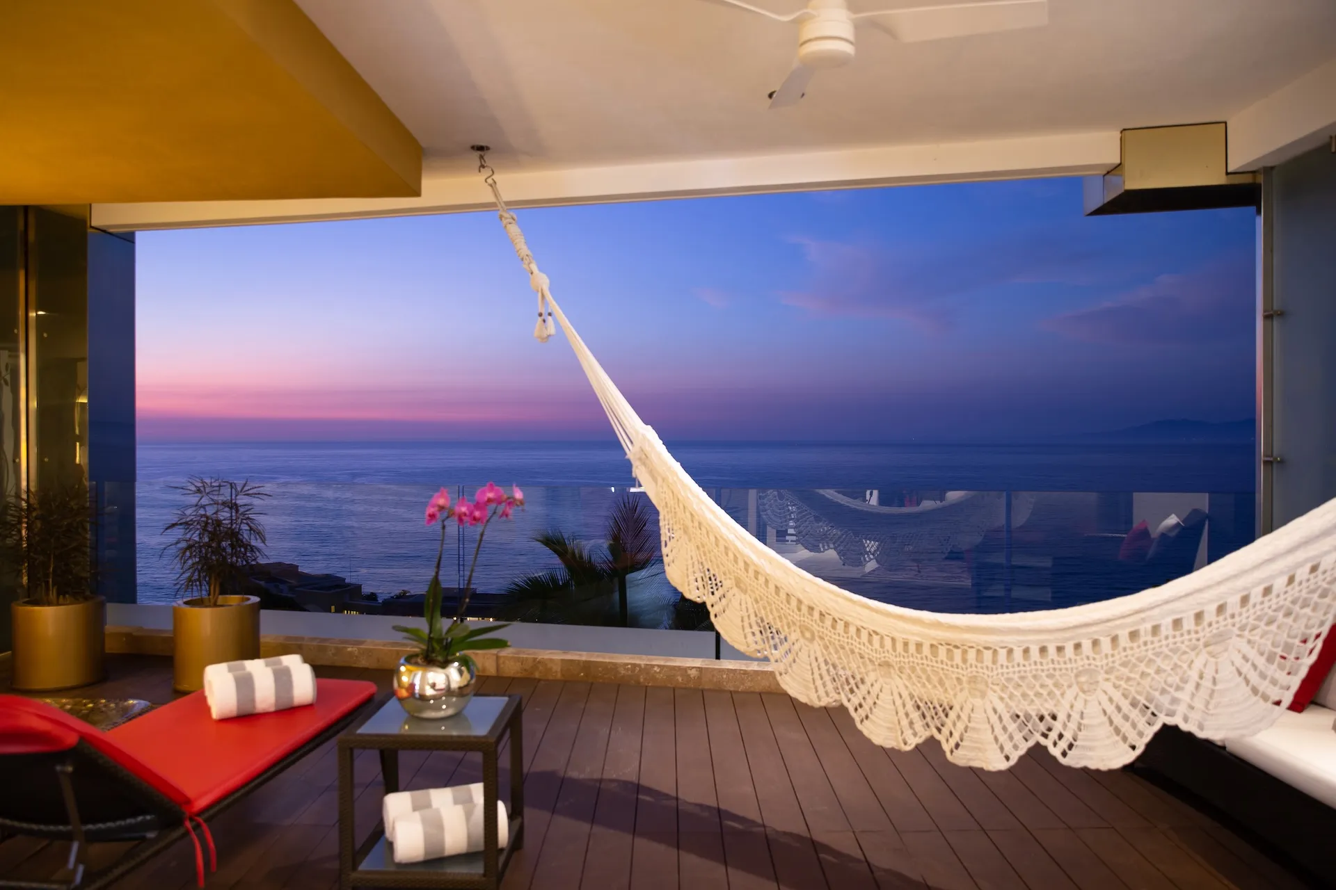 mousai suites Puerto Vallarta