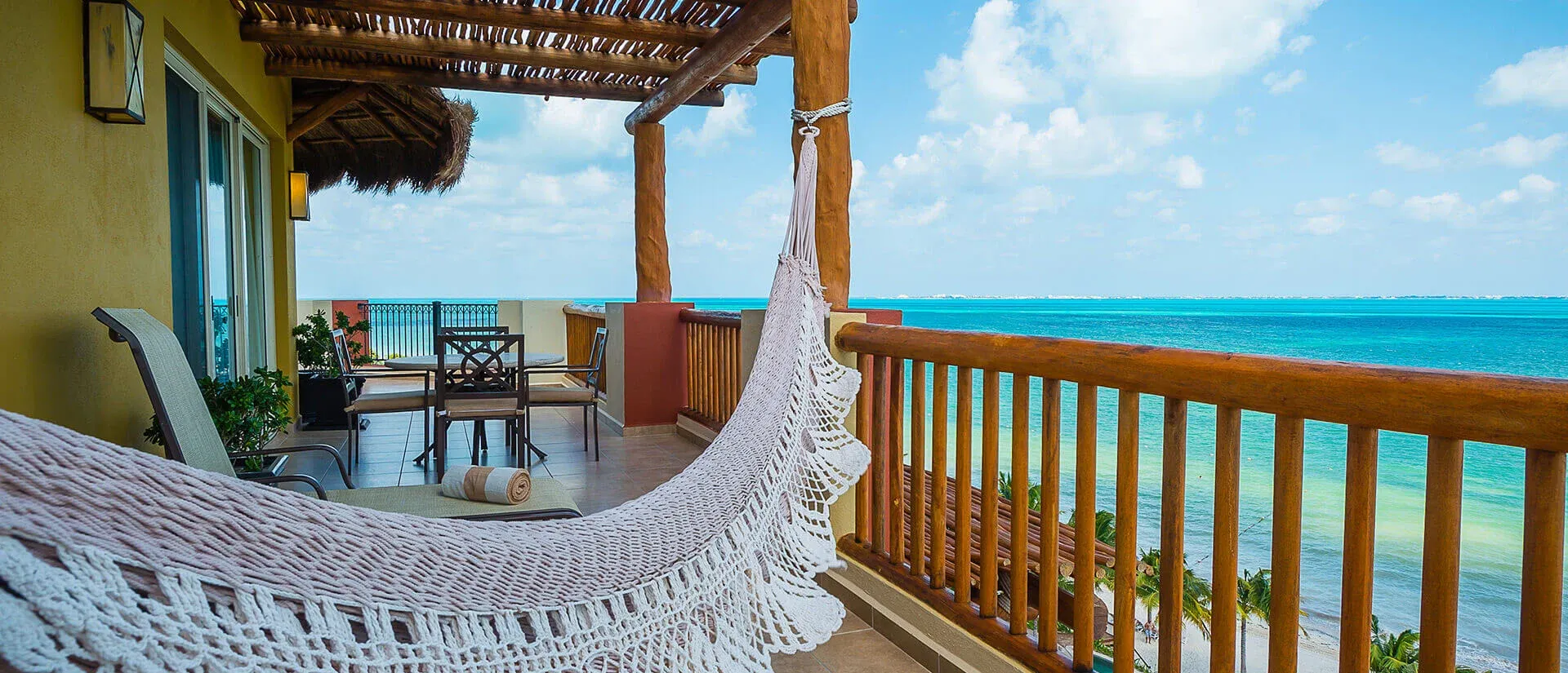 vpcn-three-bedroom-ocean-front-03
