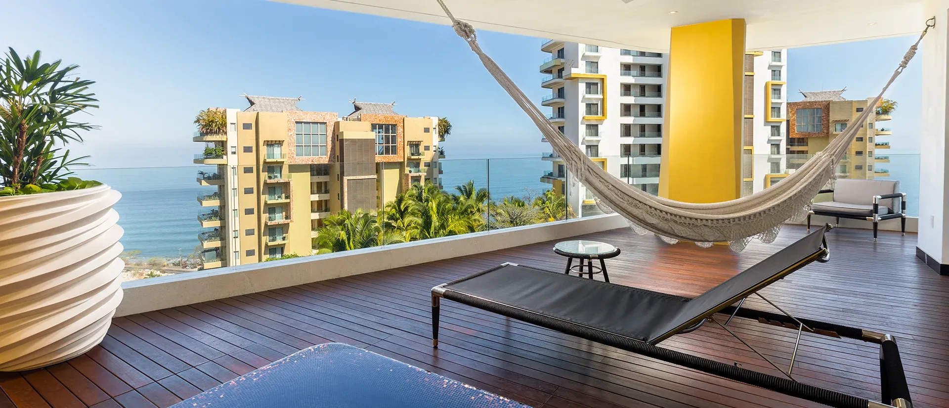 Ultra Corner Suite South - Hotel Mousai Puerto Vallarta