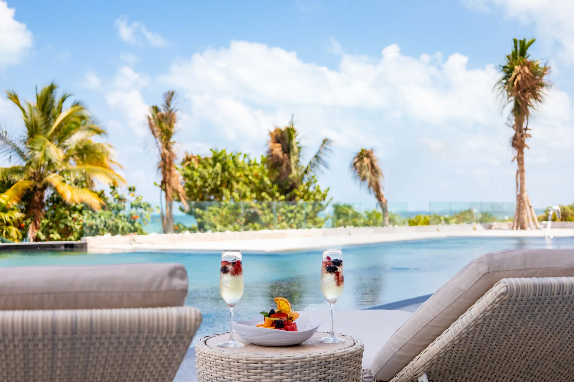 Hotel Mousai Cancun - Pool Bar