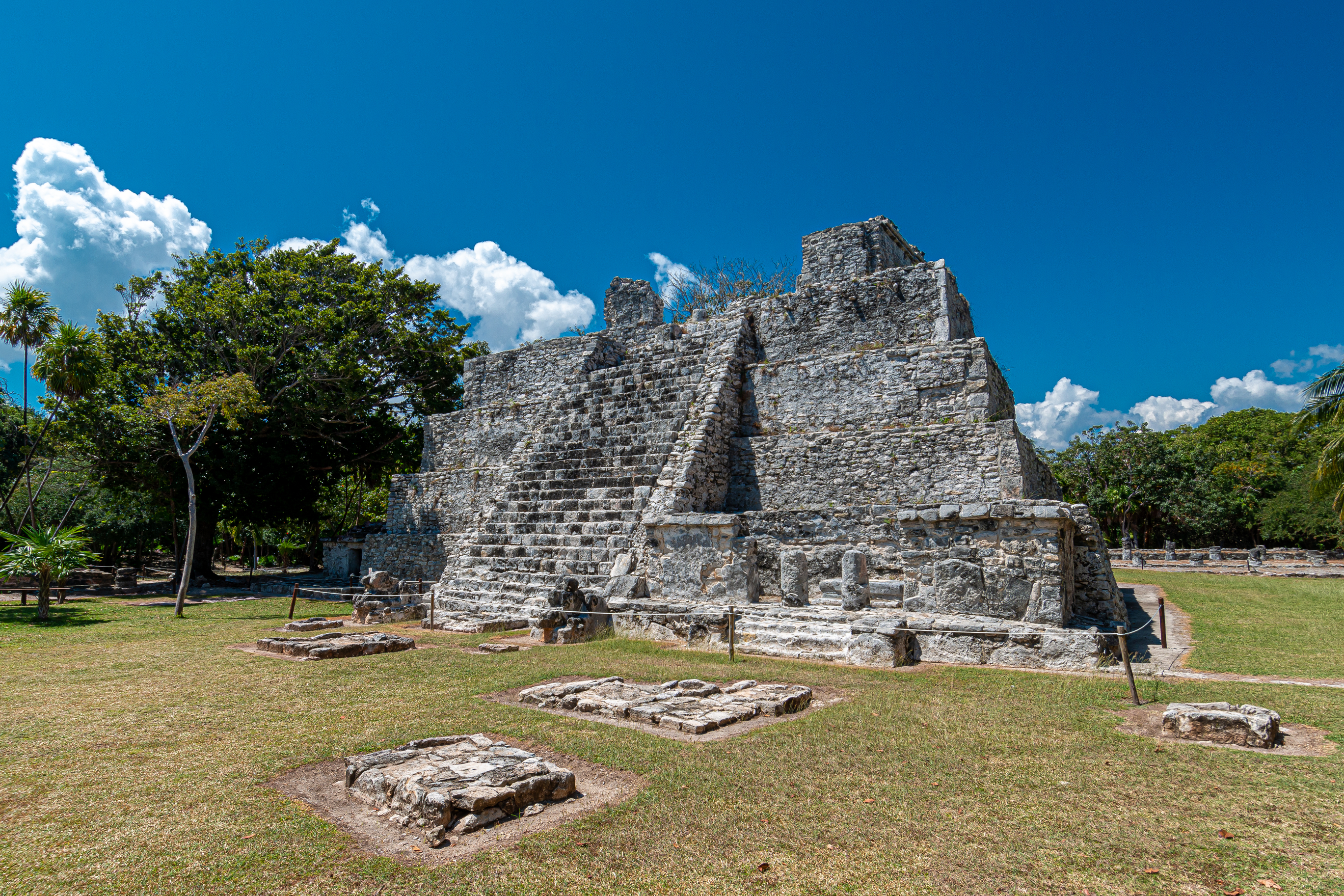 el meco archeological mayan site