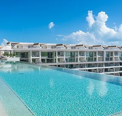 the-rooftop-cancun-6-w290h276