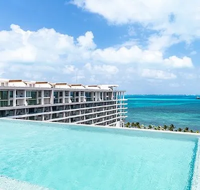 the-rooftop-cancun-1-w290h276