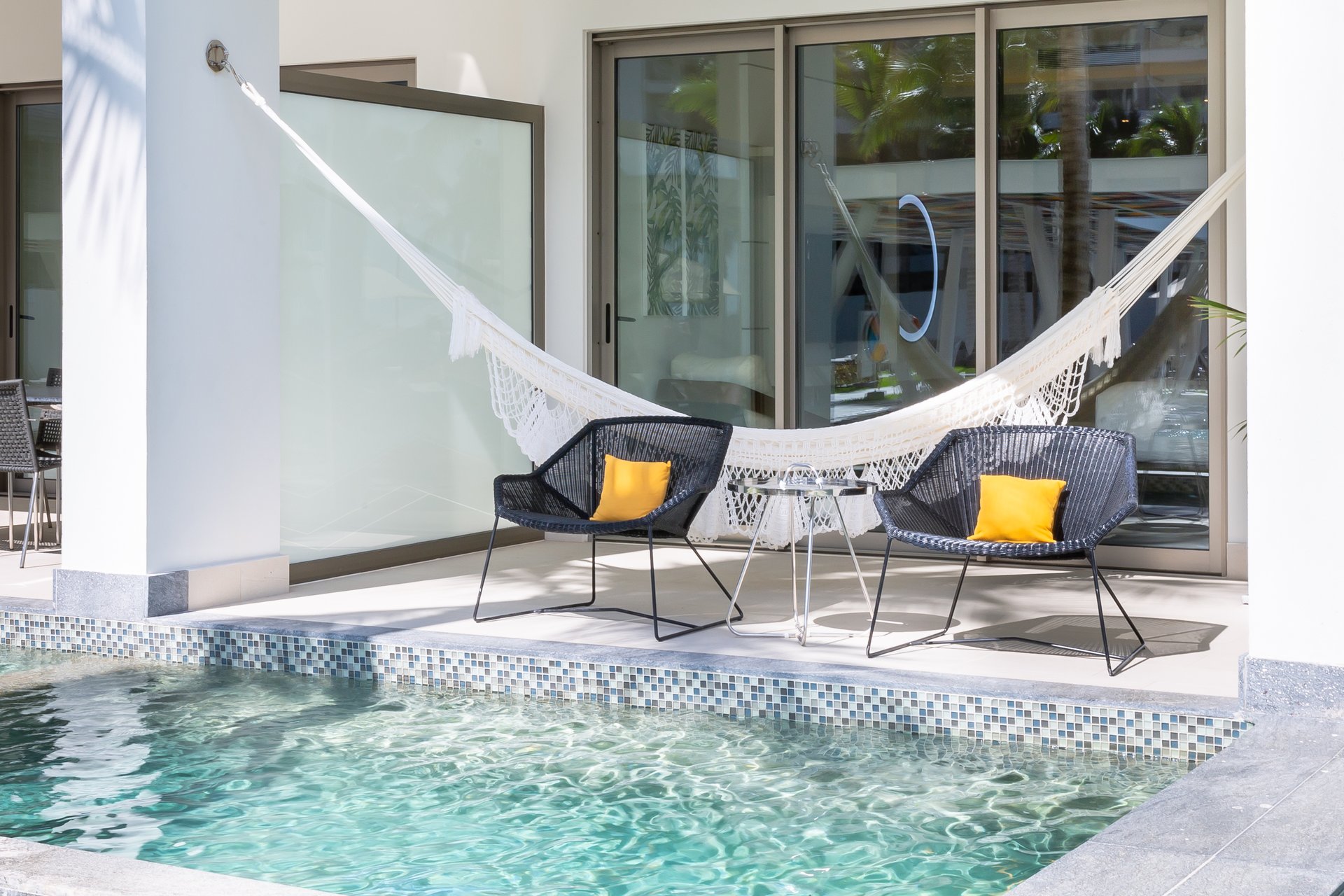 Swim Up de 2 Recámaras