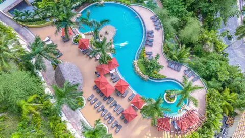 GBPV-facilities-panoramic-pool_07