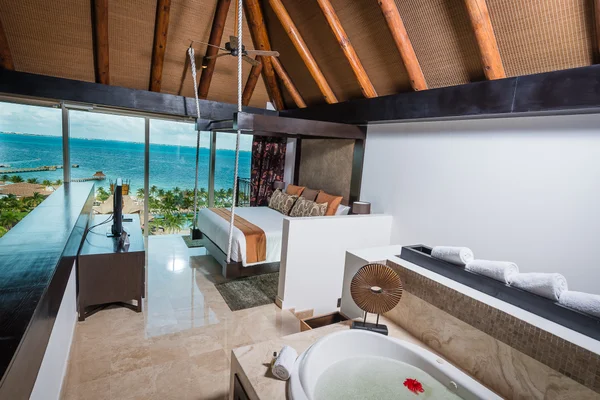VPCN-suites-two-bedroom-residential-loft-high_05