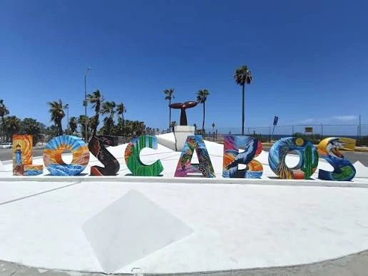 letra de los cabos  en el centro