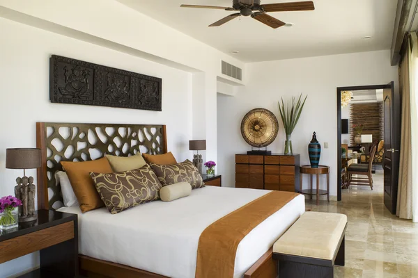 VPCN-suites-three-bedroom-penthouse-high_13