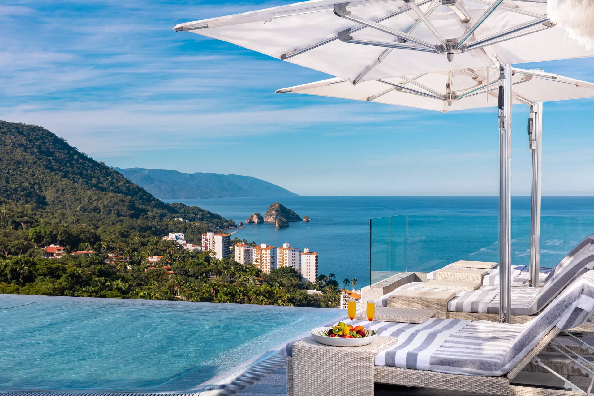 MSPV Dining Rooftop South 12