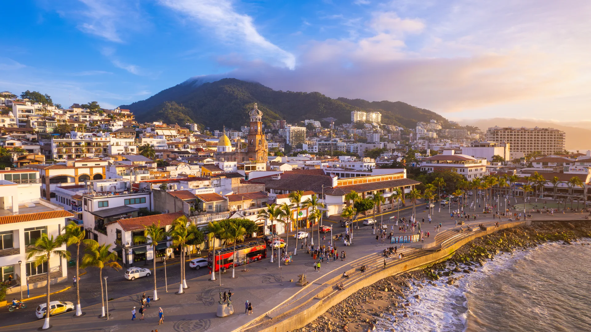 Vibrant-Sunset-Colors-at-Puerto-Vallarta-Malecon