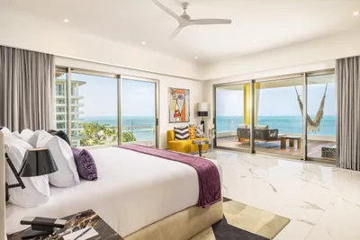 MSCN Suites Corner Suite 5