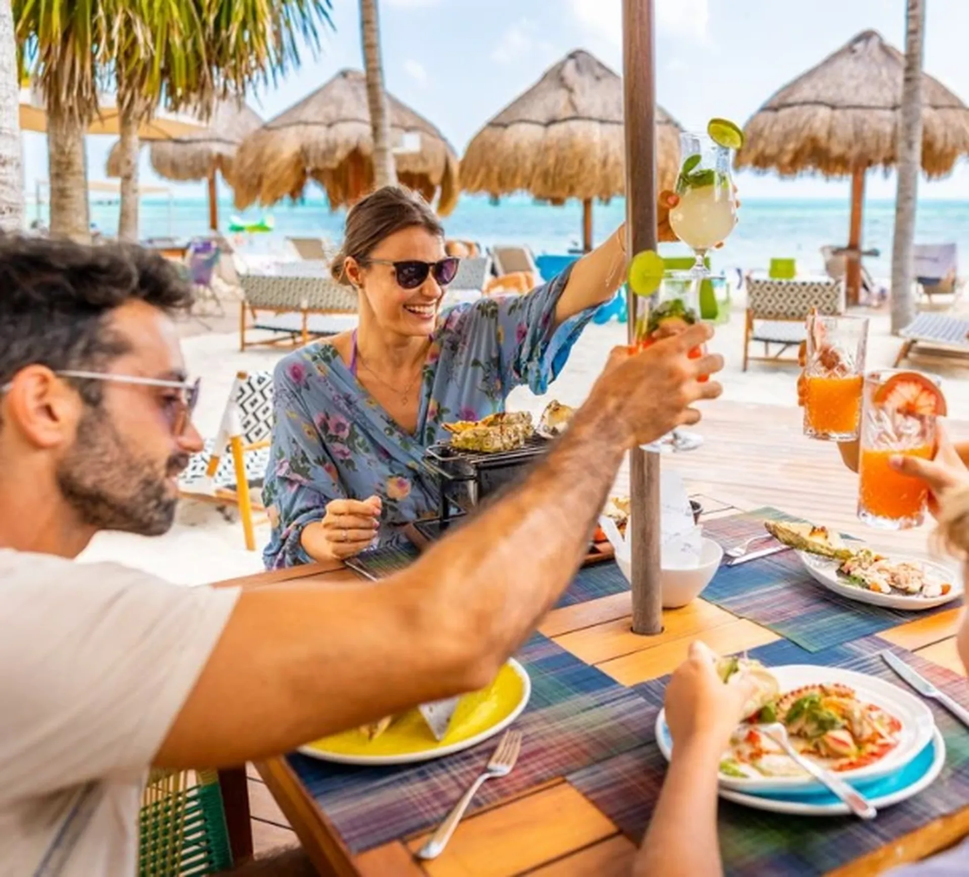 family enjoying the all inclusive time in Cancun