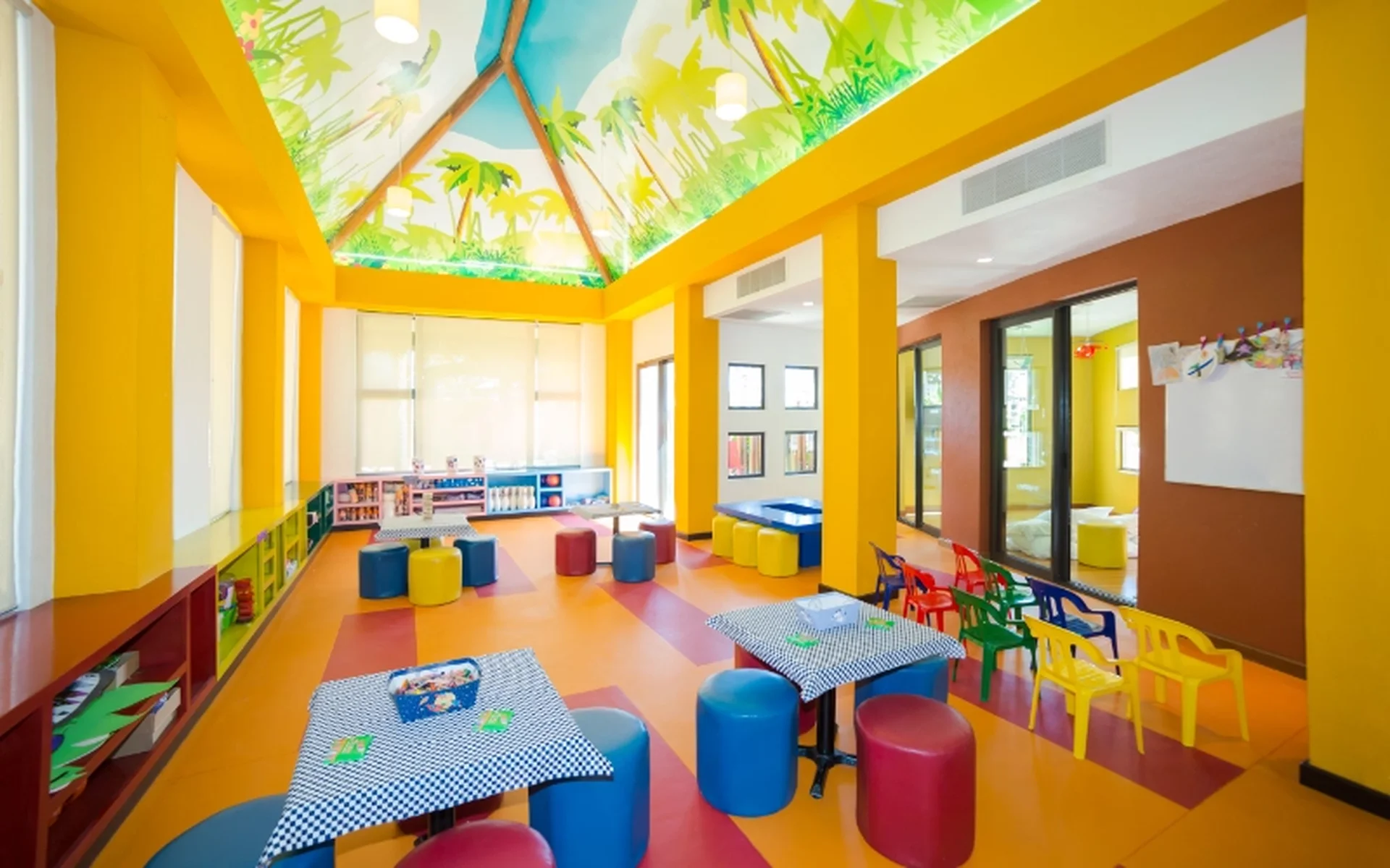 vpcn-interior-kids-club