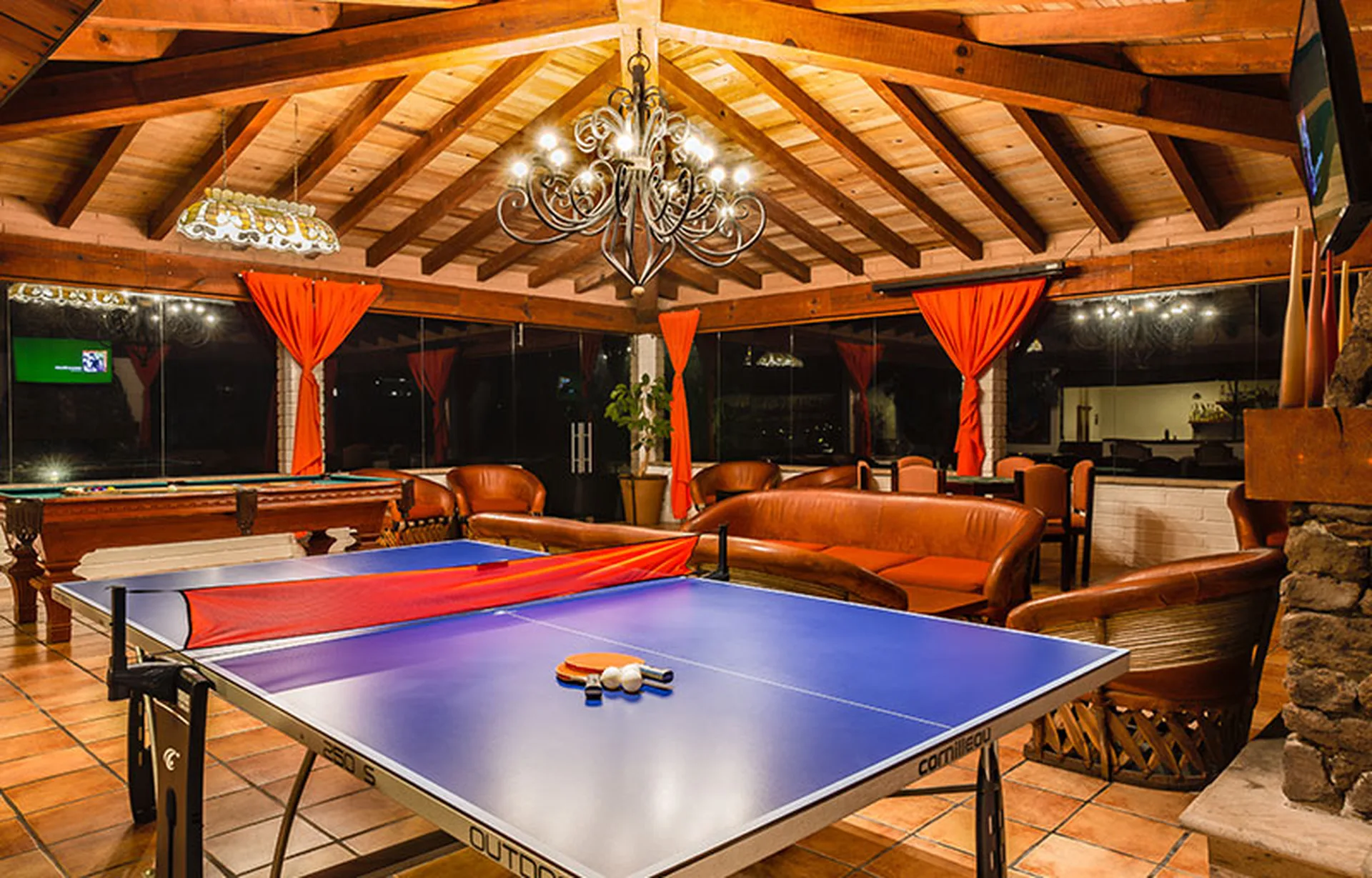 Sala de Juegos - Sierra Lago Resort & Spa