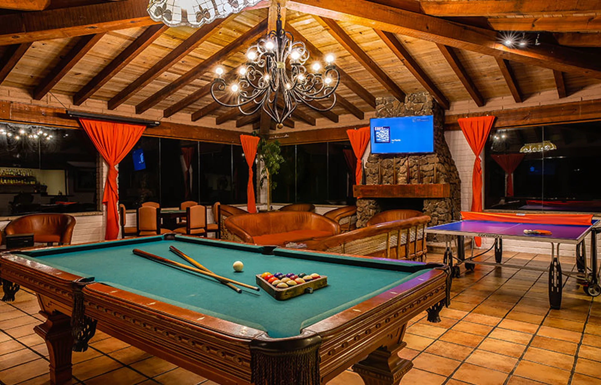 Sala de juegos de Sierra Lago Resort & Spa