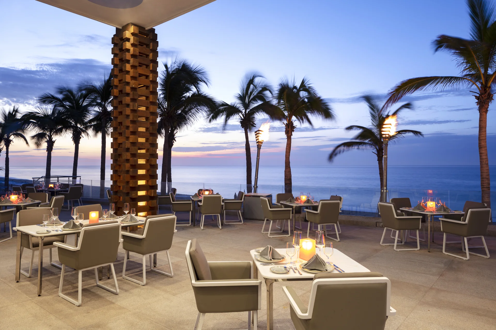 Bocados Restaurant, Garza Blanca Los Cabos.
