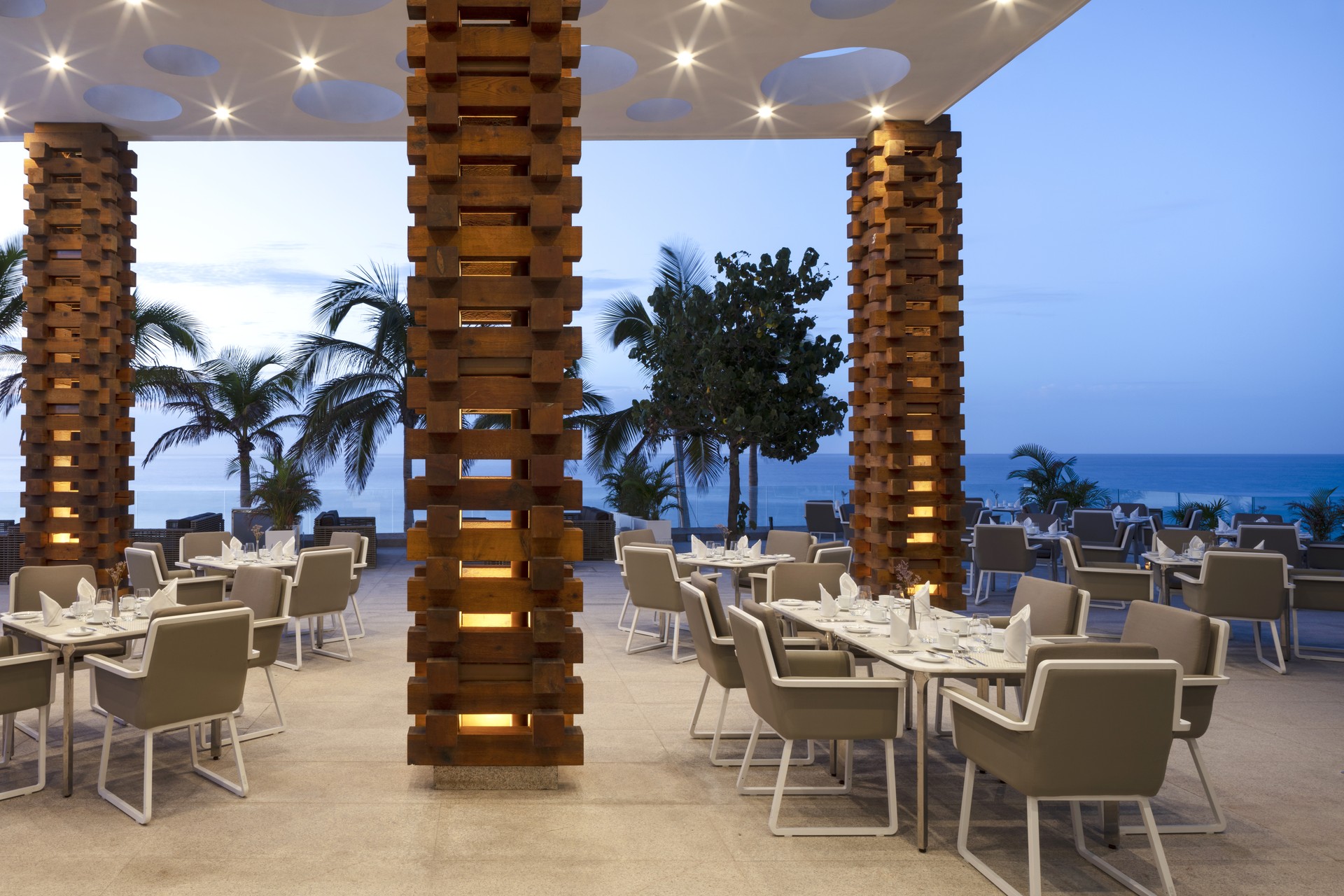 Garza Blanca Los Cabos - Blanca Blue