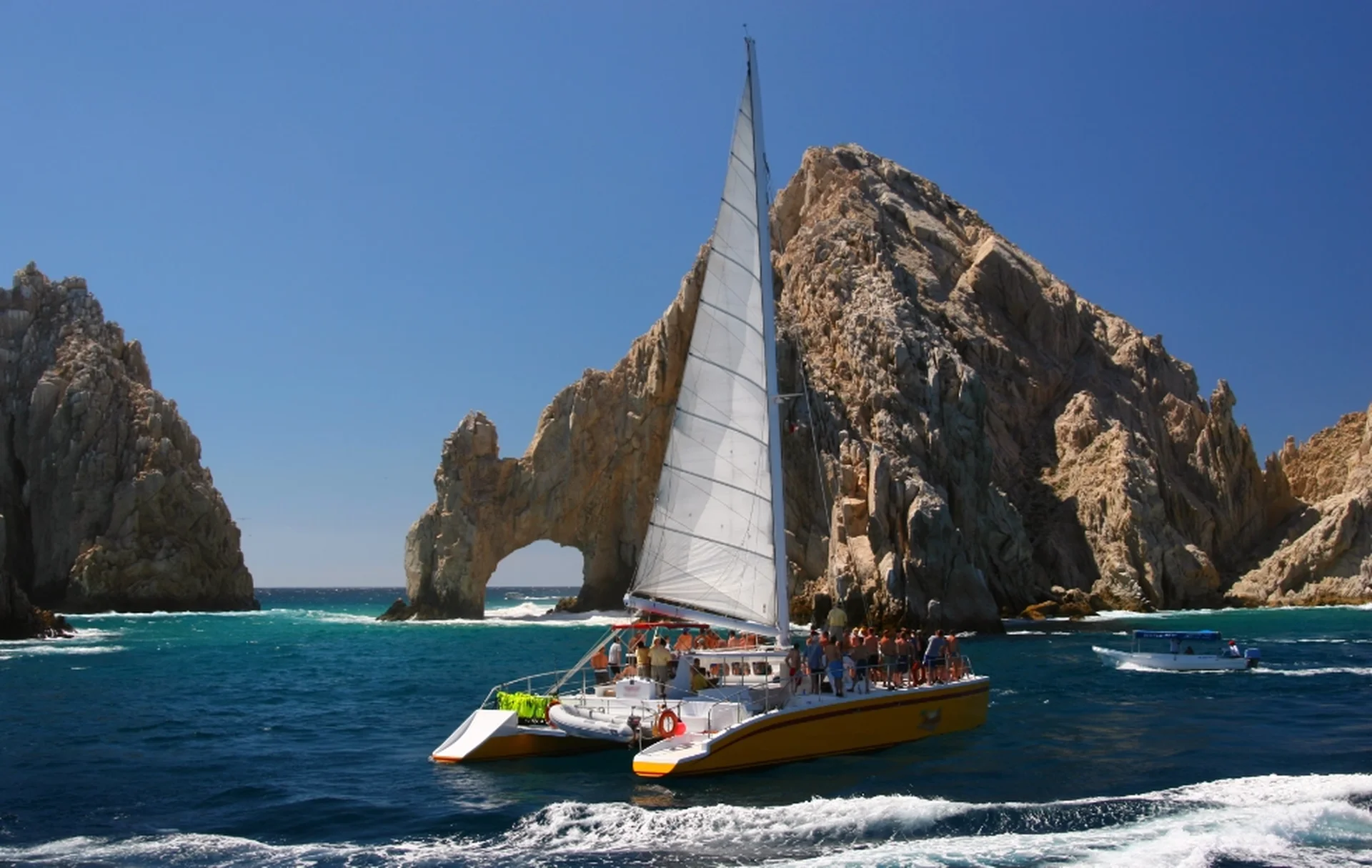 provate yatch