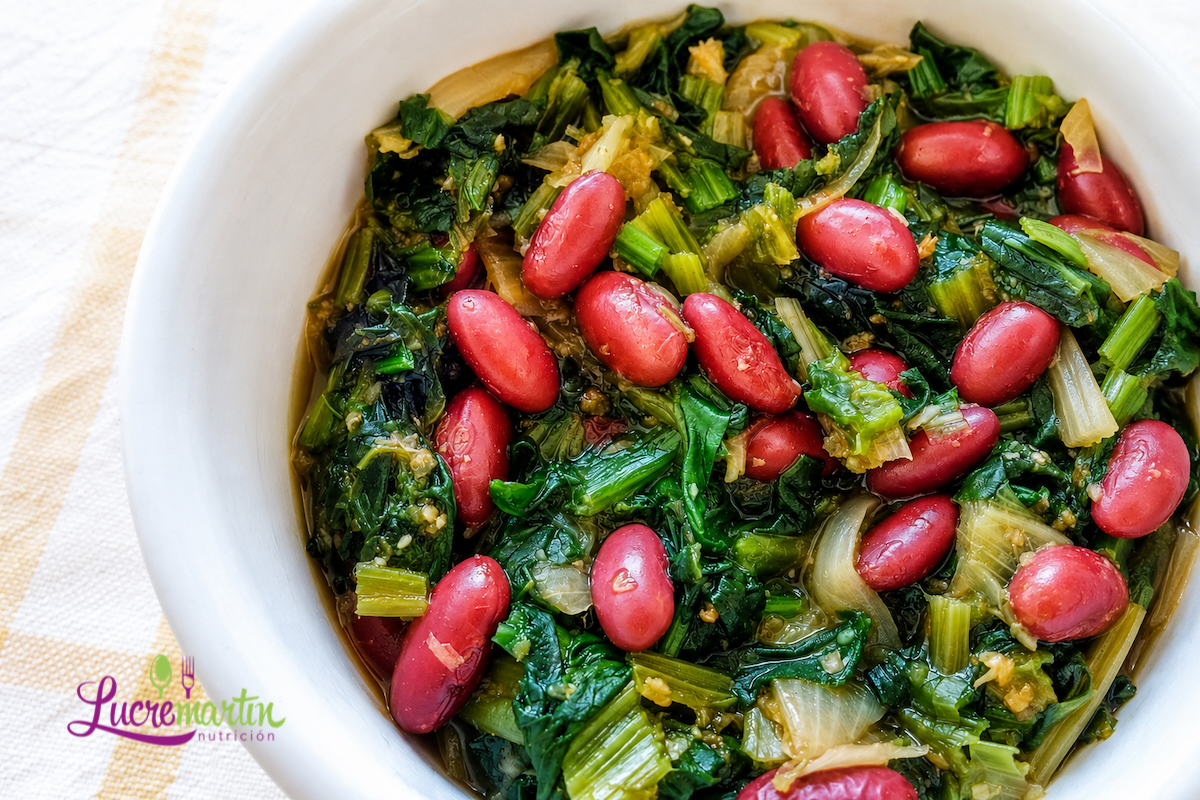 Salteado de acelga y porotos