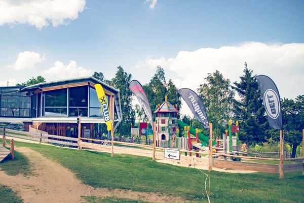 Beachflags, Sponsoren, Erlebnisarena