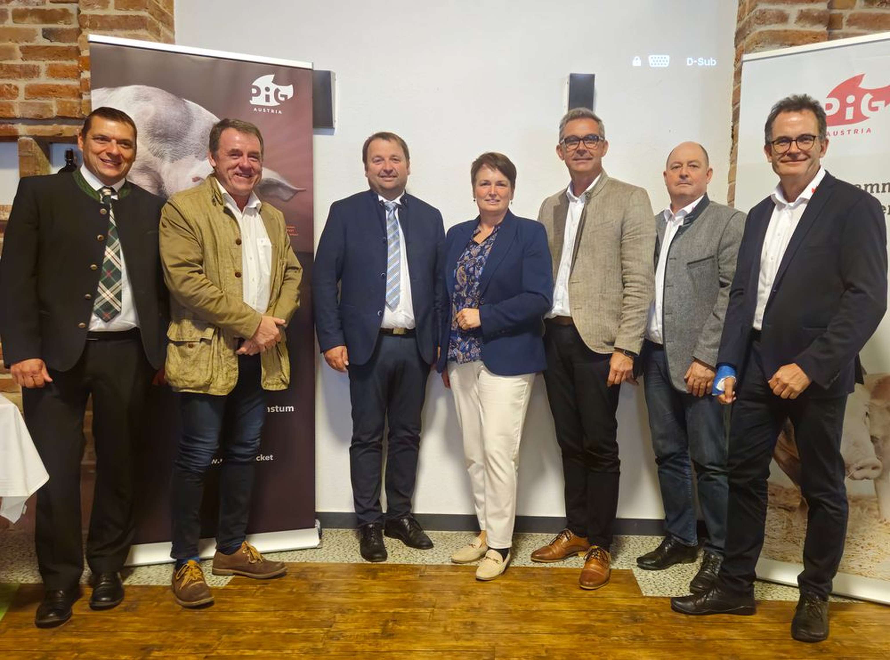 240911 W PIG Austria 160126