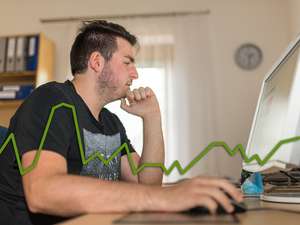 Web Im Buero Eines Landwirtes 4 ID76574(1)