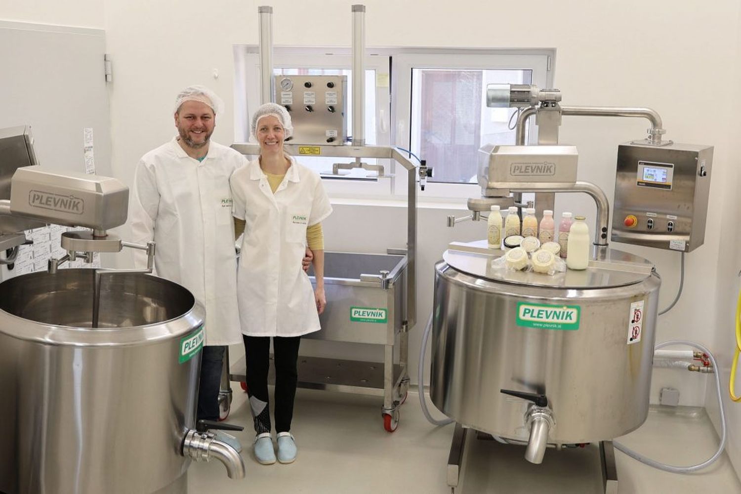 valetnina-janez-rosc-plevnik-dairy-equipment-skh-pos-1024x683-2.jpg