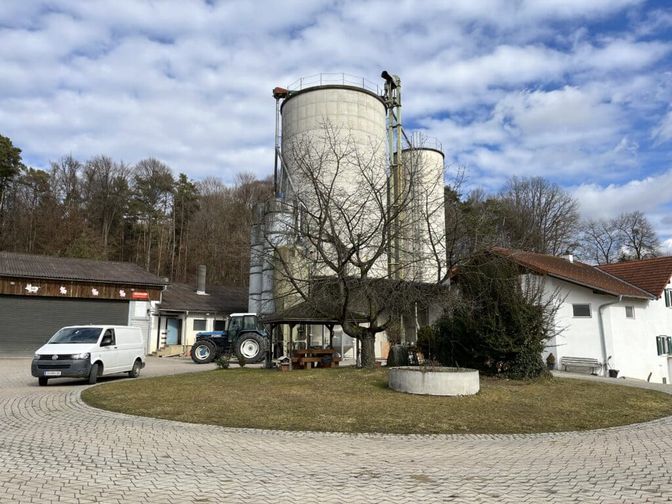 Der Bauernhof der Familie Kainz liegt in der südoststeirischen Gemeinde Unterlamm.