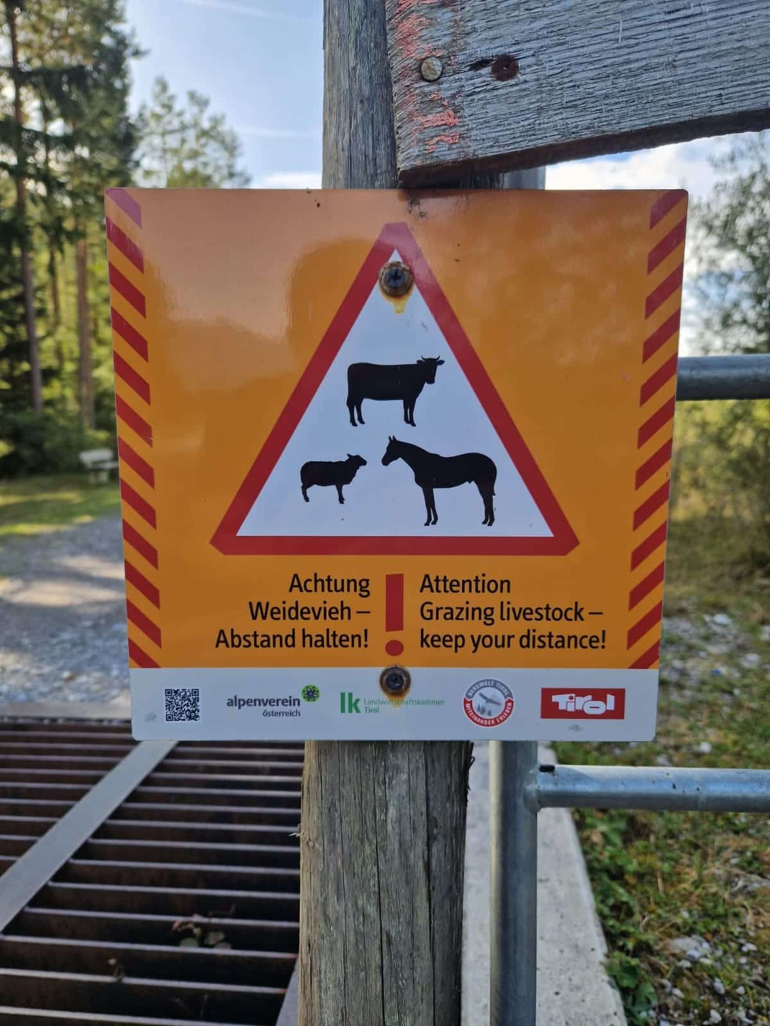 Warnschild