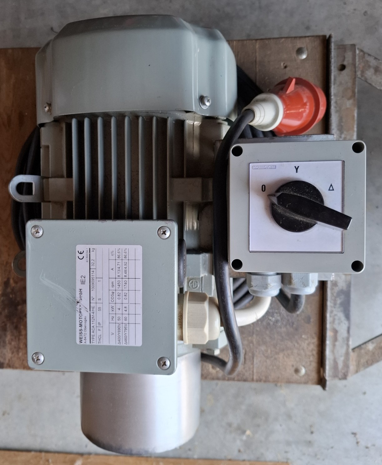 Bild 2 von Anzeige: Elektromotor (400V), Leistung ca. 4,0 kW / ca. 5,5 PS, neuwertig.