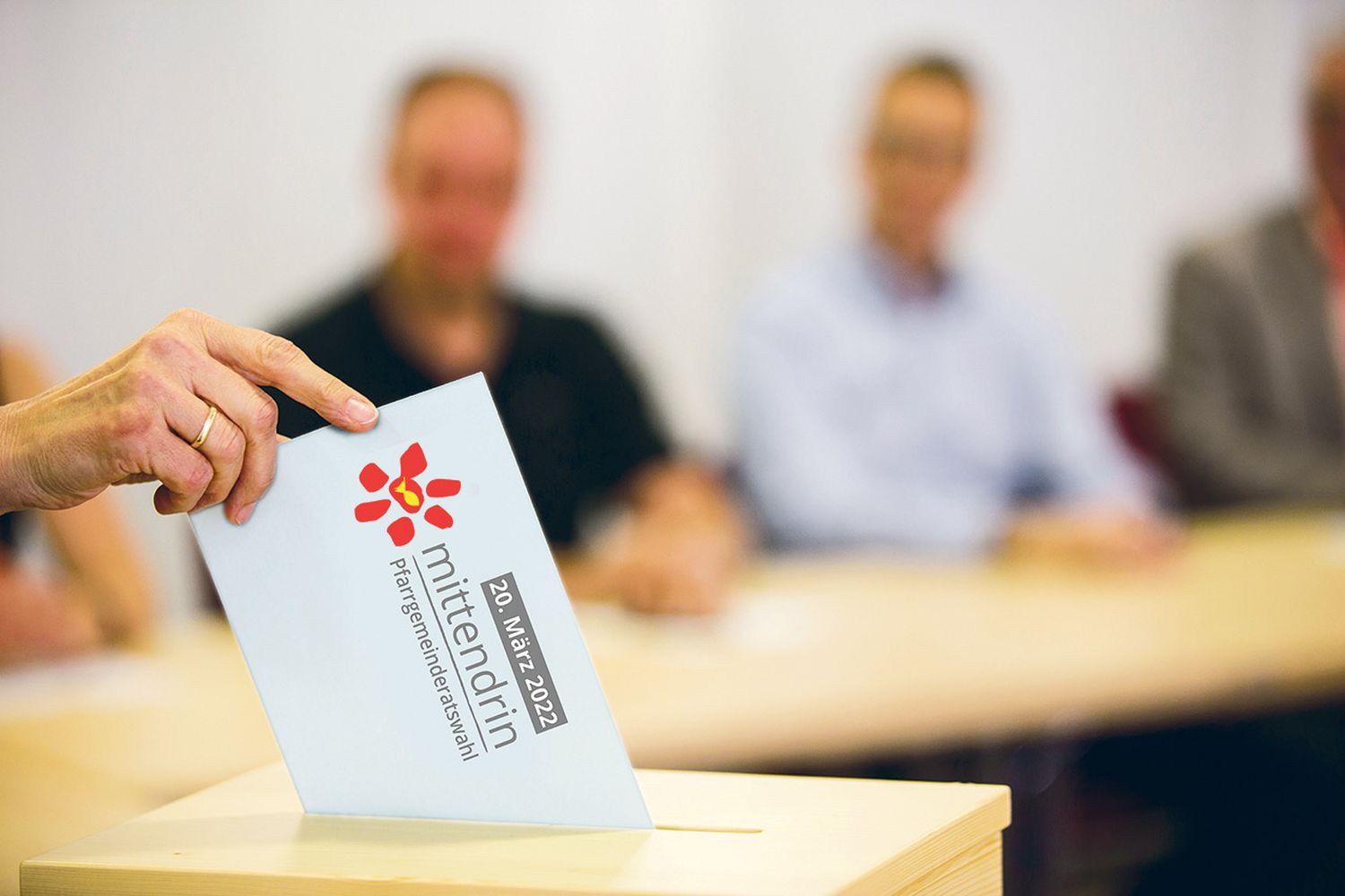 „Mittendrin“ lautet das Motto der Pfarrgemeinderatswahlen, zu denen die Erzdiözese Wien und die Diözese St. Pölten am 20. März ihre Gläubigen zu den Urnen rufen.