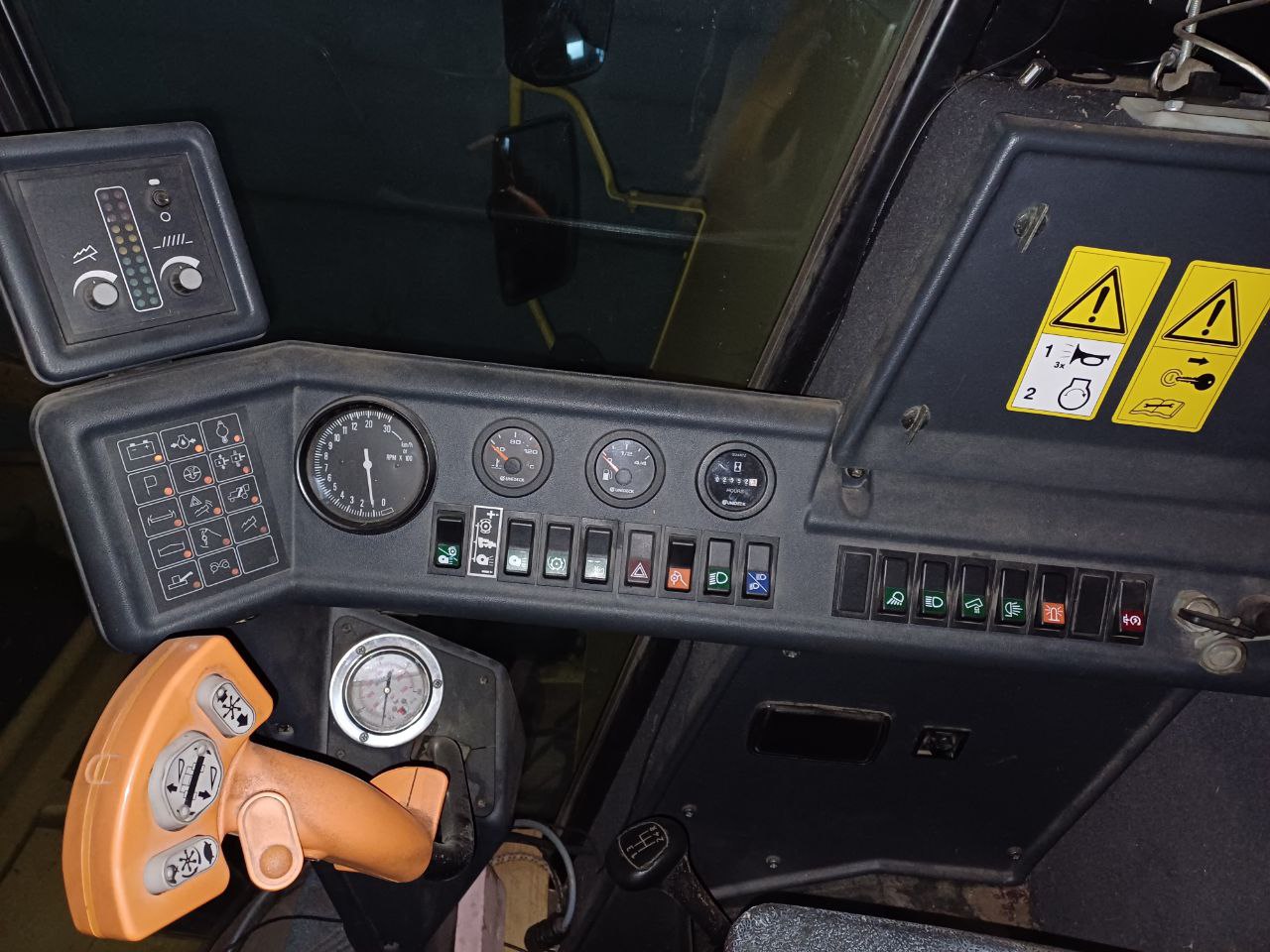 Bild 6 von Anzeige: New Holland TC56