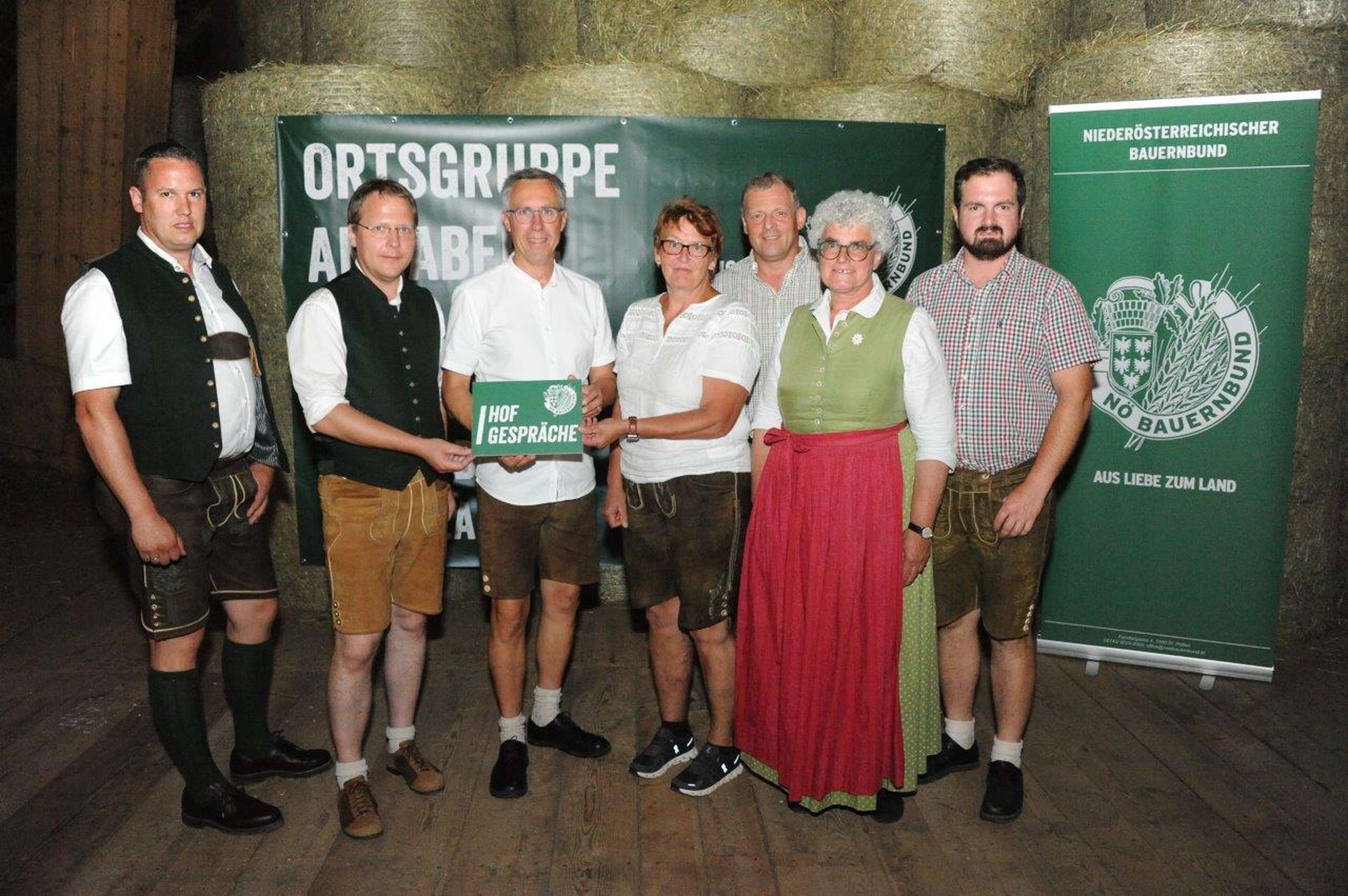In Annaberg stand auch Georg Strasser, Präsident des Bauernbundes, persönlich für Fragen und Anregungen zur Verfügung.