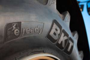 E READY Logo