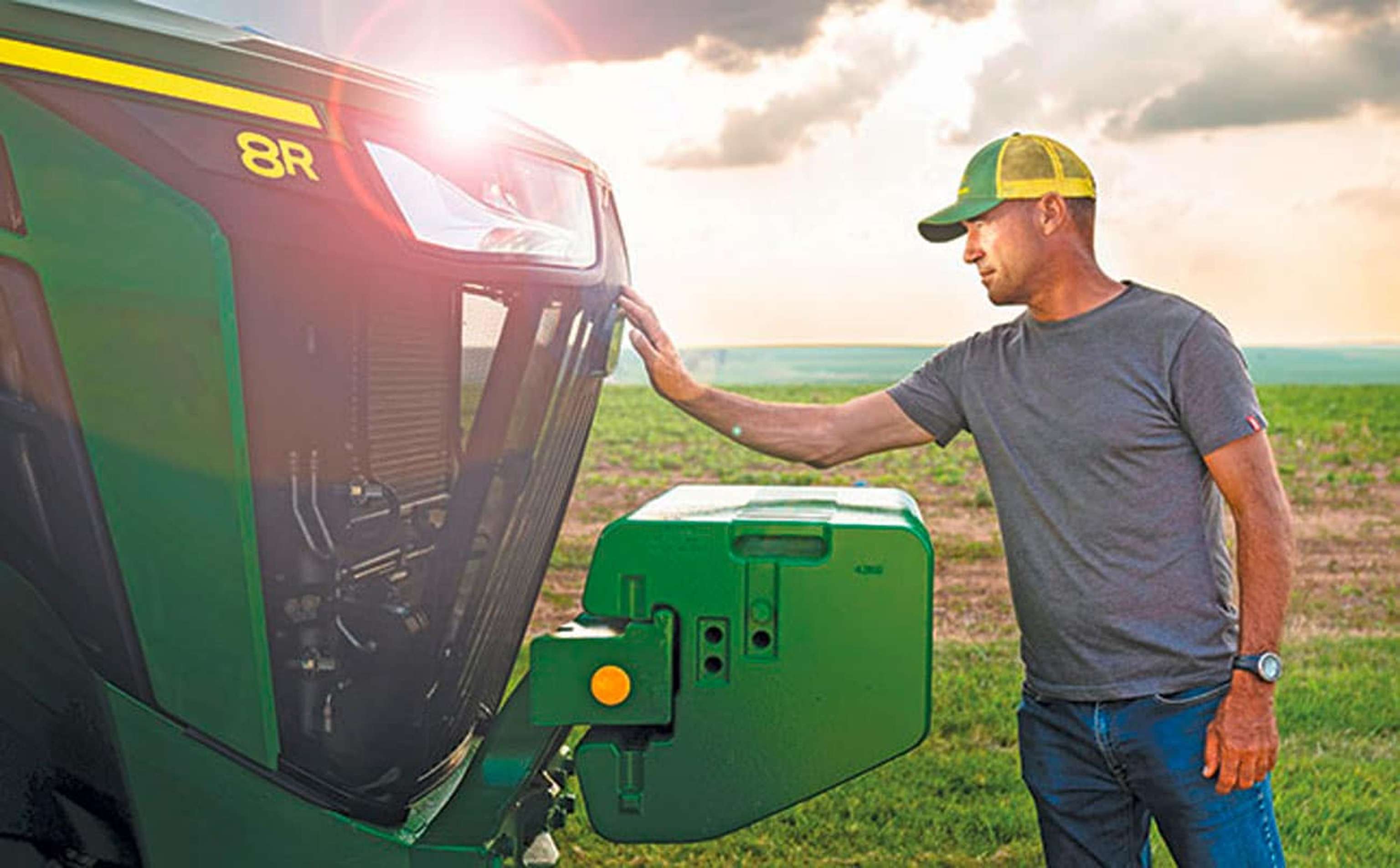 John Deere 8R Werksfoto