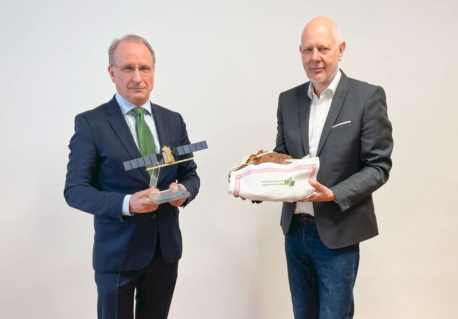 Dr. Kurt Weinberger, Vorstandsvorsitzender der Österreichischen Hagelversicherung, mit Trend- und Zukunftsforscher Matthias Horx