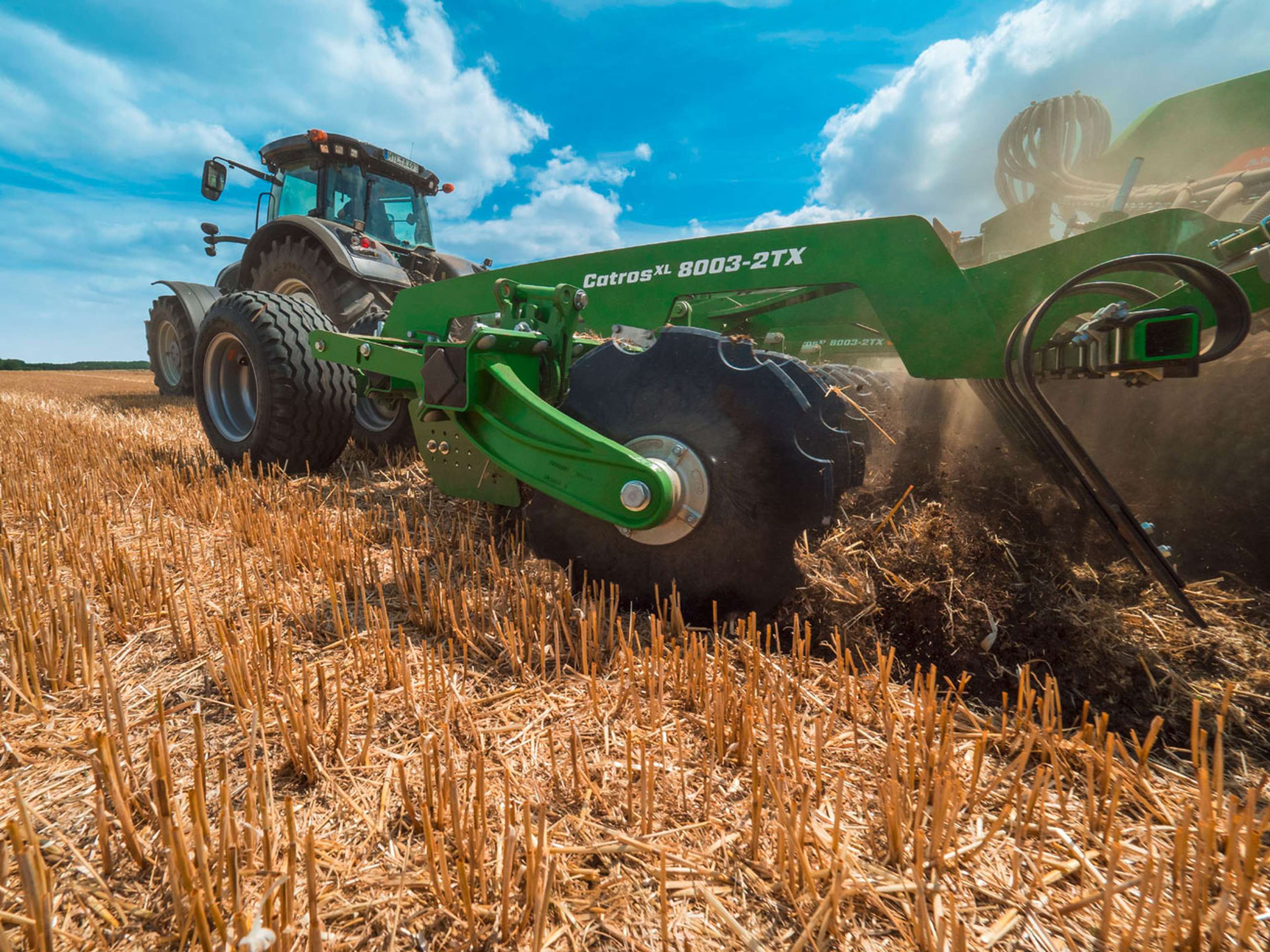 Amazone CatrosXL8003 2TX Mittelfahrwerk