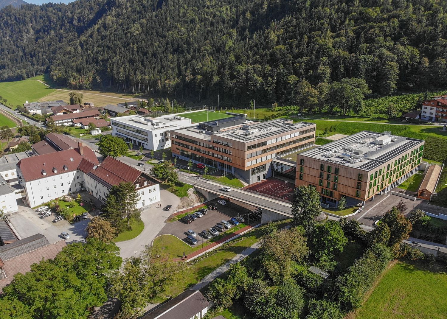 HBLFA-Tirol-Luftansicht