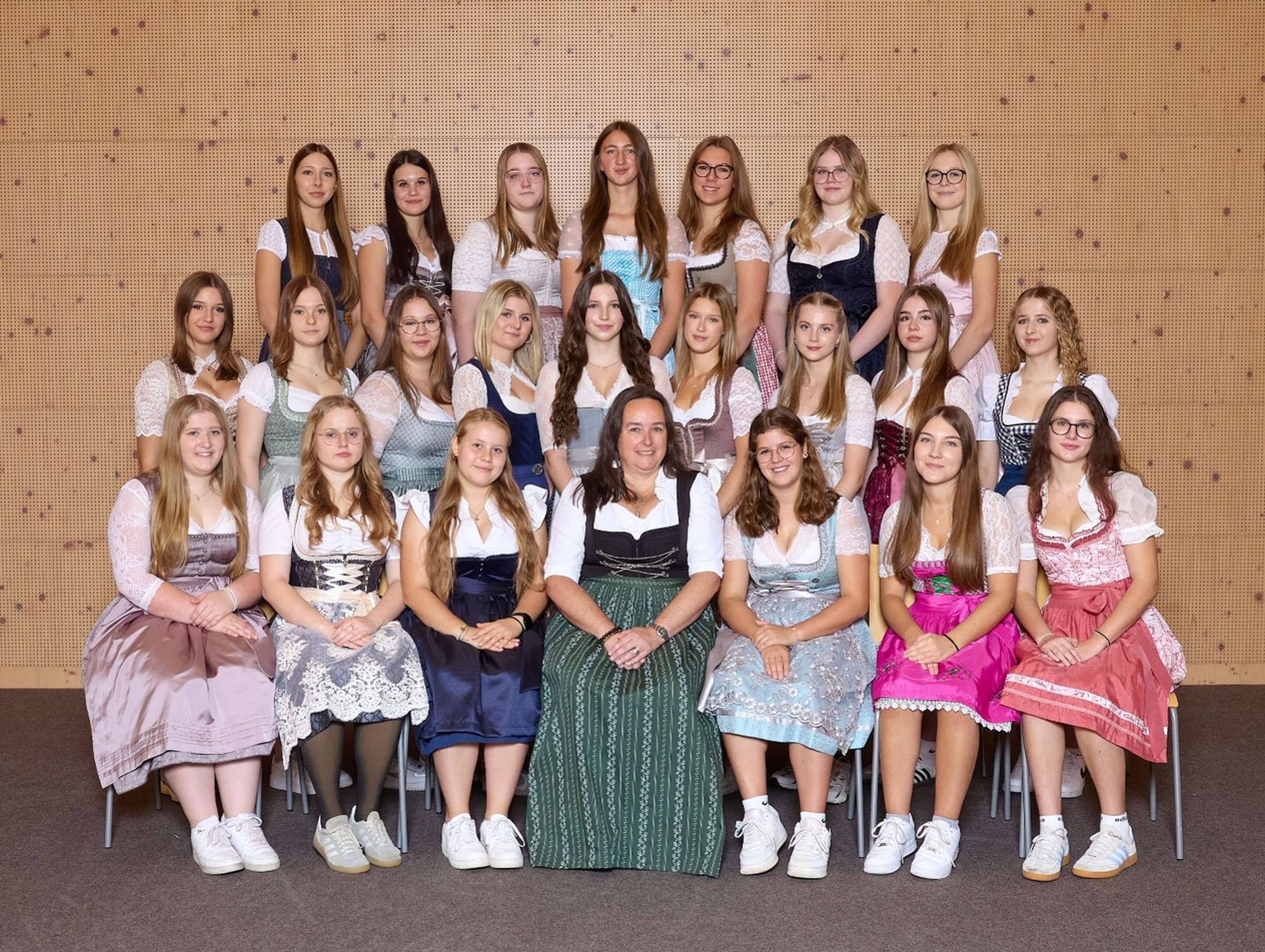 Abschlussklasse 3a Fachrichtung Ländliches Betriebs- und Haushaltsmanagement am ABZ Hagenberg.