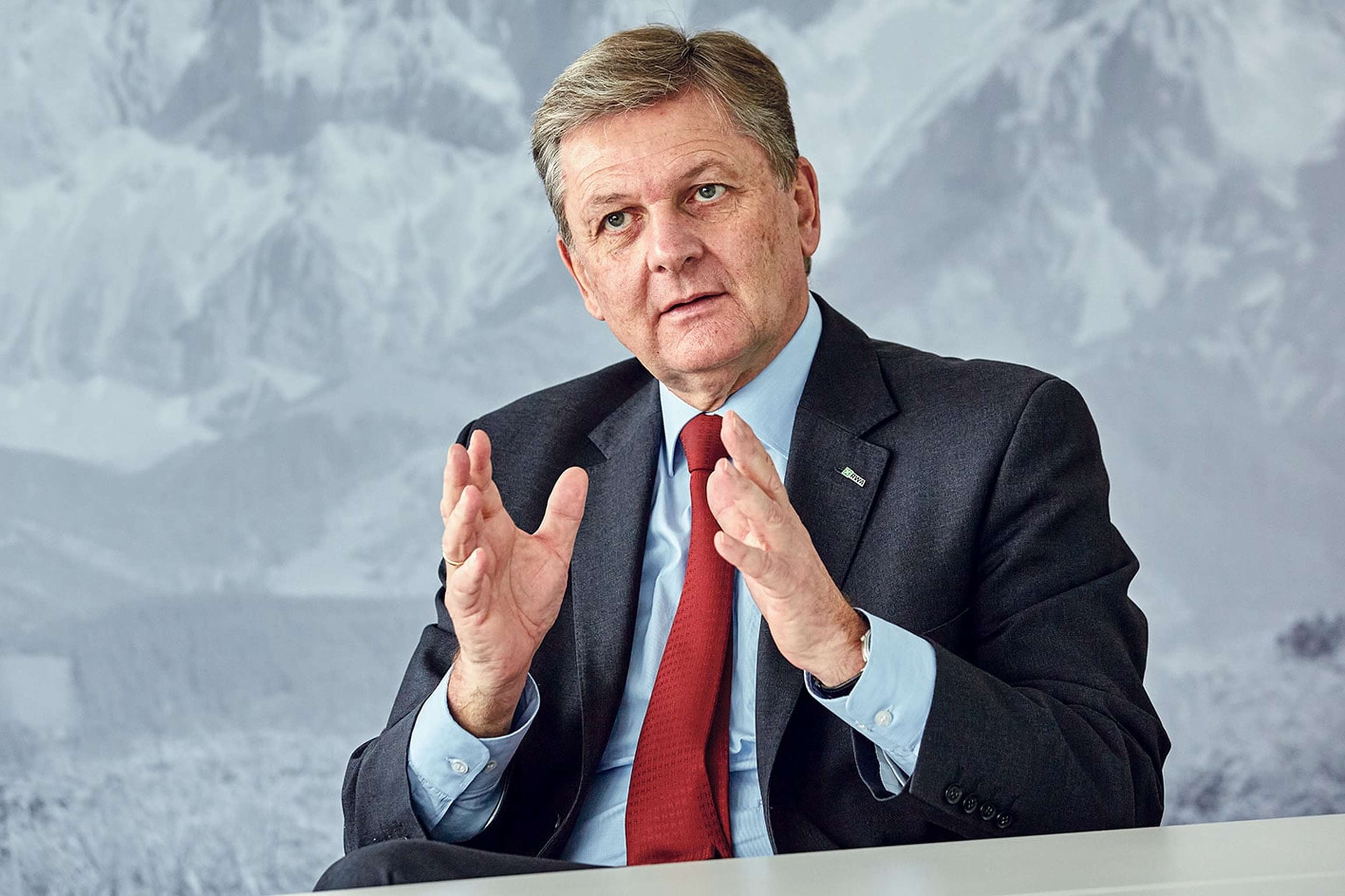 RWA Generaldirektor Wolf