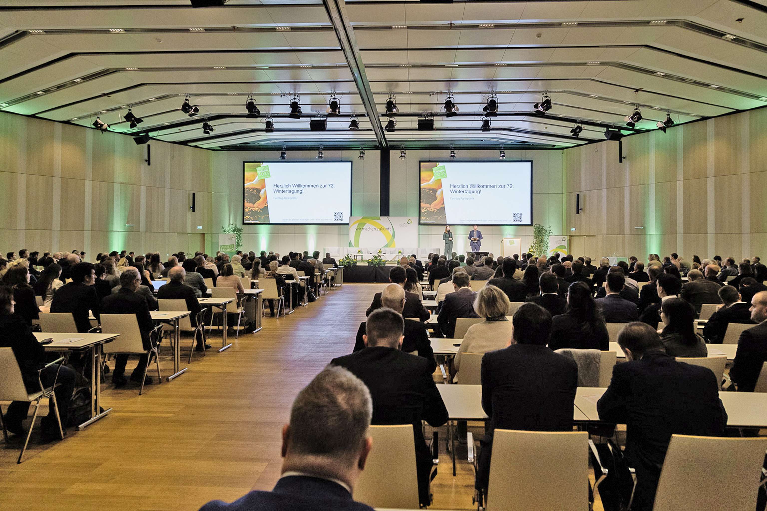 Besucher der Wintertagung