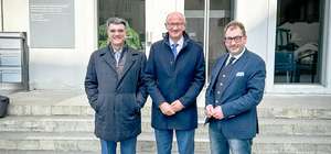 LH Anton Mattle mit seinen Schweizer Regierungskollegen Peter Peyer (re.) und Marcus Caduff (li.).