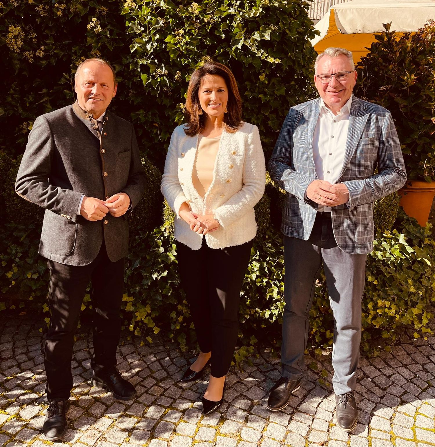 LHStv. Josef Geisler und Landesrat Johannes Tratter blickten mit der bayerischen Landwirtschaftsministerin Michaela Kaniber über die Landesgrenzen hinaus.