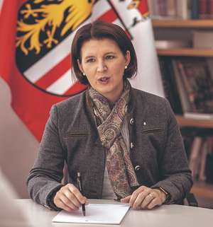 Agrarlandesrätin Langer-Weninger